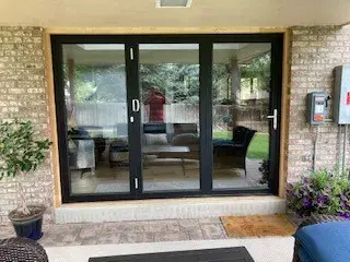 3 PANEL BIFOLD (3)